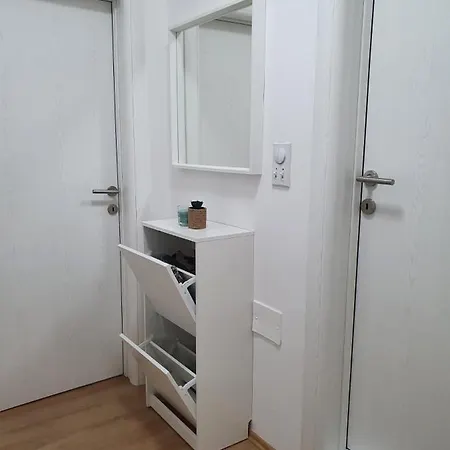 Home, Sweet * Nowy Sad